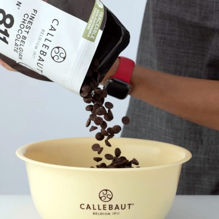 Callebaut Dark Chocolate Callets 811